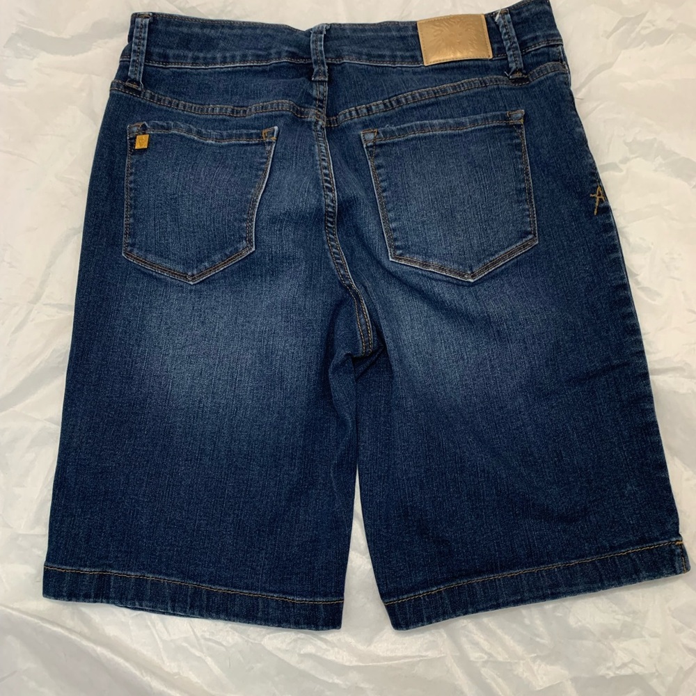 Anne Klein Women's Blue Denim Shorts - Picture 2 of 11